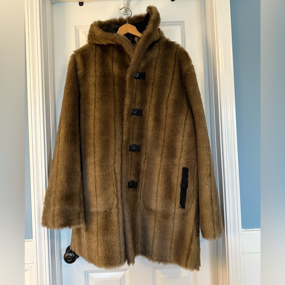 Like New Dennis Basso reversible faux Fur/ suede hooded Size M Winter Coat